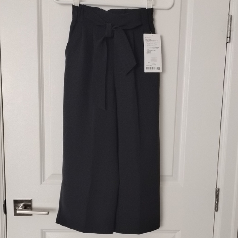Lululemon Athletica Black Wide-Leg Pants